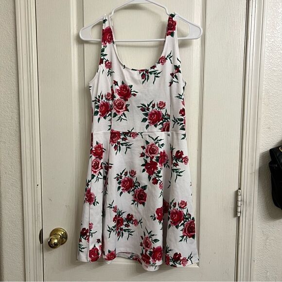 Divided Floral Fit and flare tank dress size 10 - Picture 3 of 9